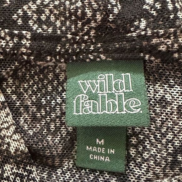 Wild Fable Sheer Snake Skin Pattern Brown Black Long Sleeved Turtleneck Shirt - Picture 4 of 4